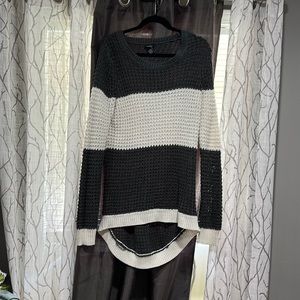 Rue 21 X-Large sweater. High-low style bottom. Cute as oversized with leggings